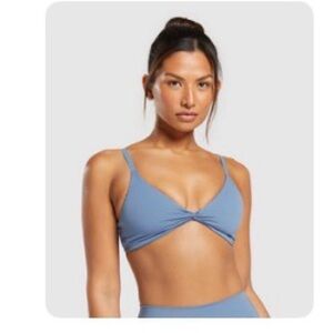 GYMSHARK Twist Front Top